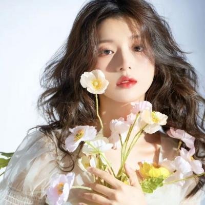 漫天烽火一美人
