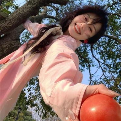 战火中的女神